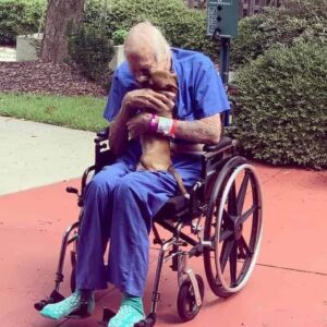 A Dog’s Embrace: How to Heal Hospital Patients Naturally